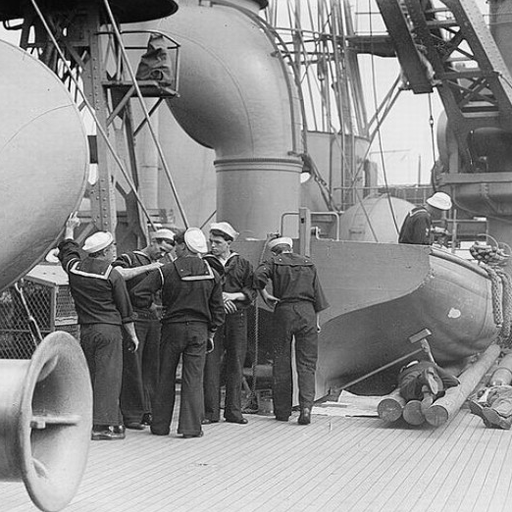 Морской бой DmcyVdYPCivDZLi-wVsOXBS8y9kexibSG93PWCL4J4urgYFPYVCq_HgHHyJaJH_4OcM