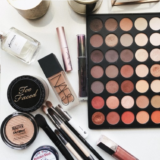 Makeup Tips - Tutorials ypVuUCa7tfho4F9NbHS-LAVtpSvXx9xDgil4QWuploe0jenOX1dctELYWrNVnJSeiIs