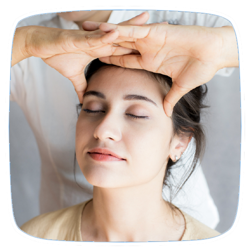 How to Do a Head Massage gf1UHmBflr-7xl58Nx_J9ECGKy-aj_y8TnvxMyrTfz9pGkL3iov2bAPtI30NVeSTIw